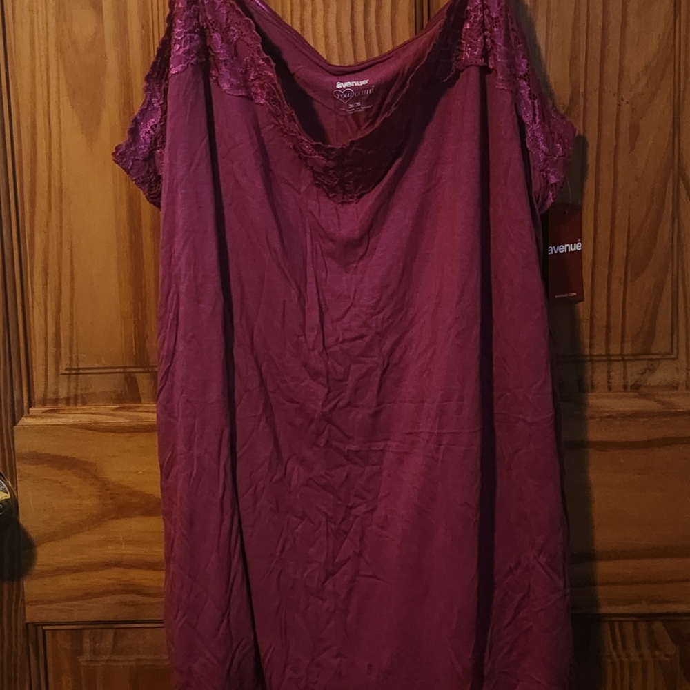 Avenue Women's Camisole in Deep Burgundy